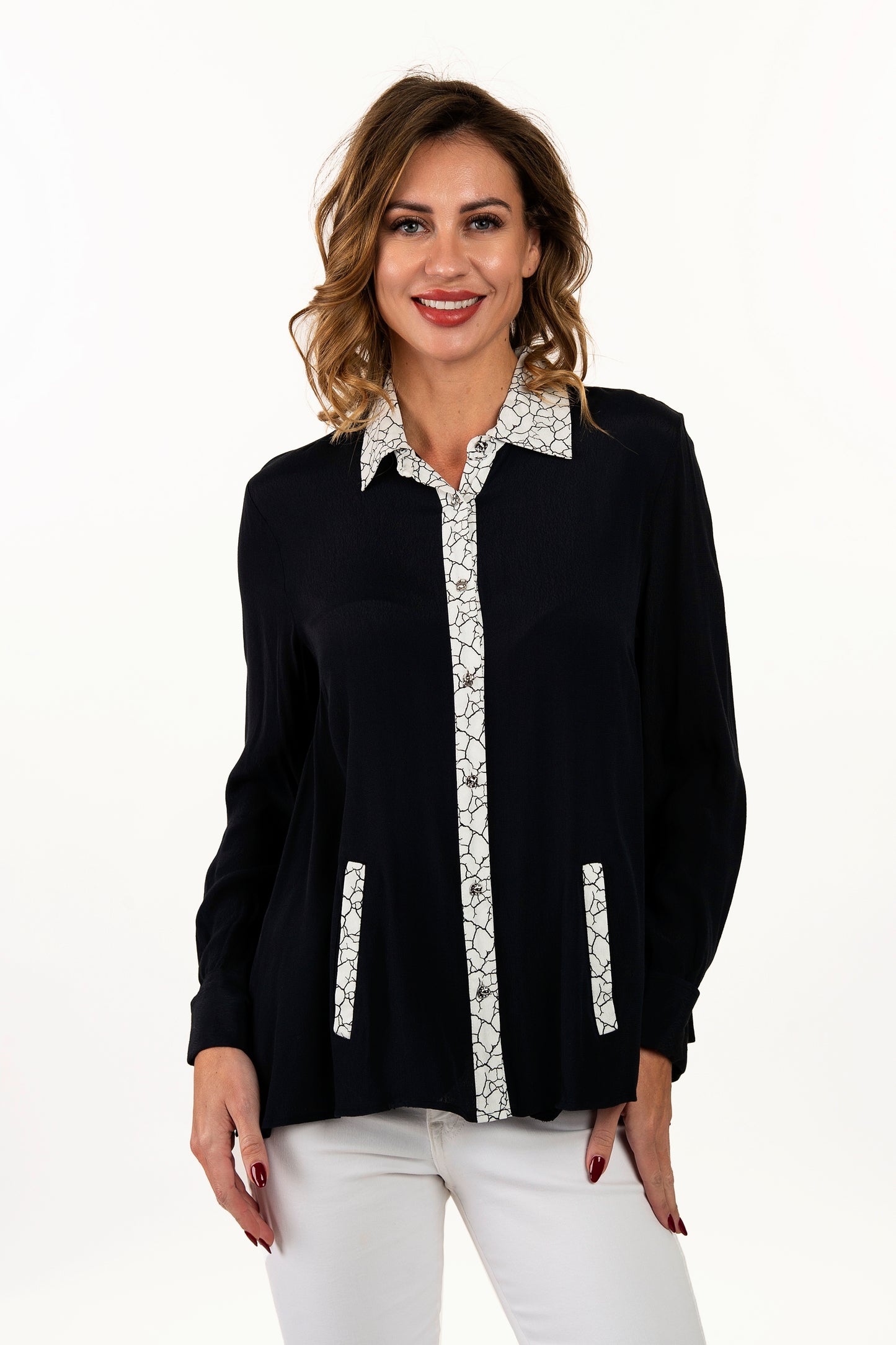 Lemongrass Black Button Front Blouse S4WT5373