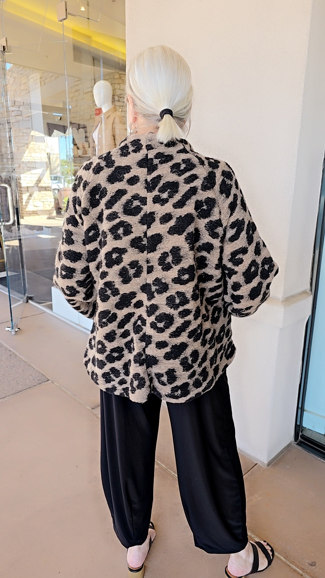 Alembika Leopard One Button Closure Jacket AJ925L