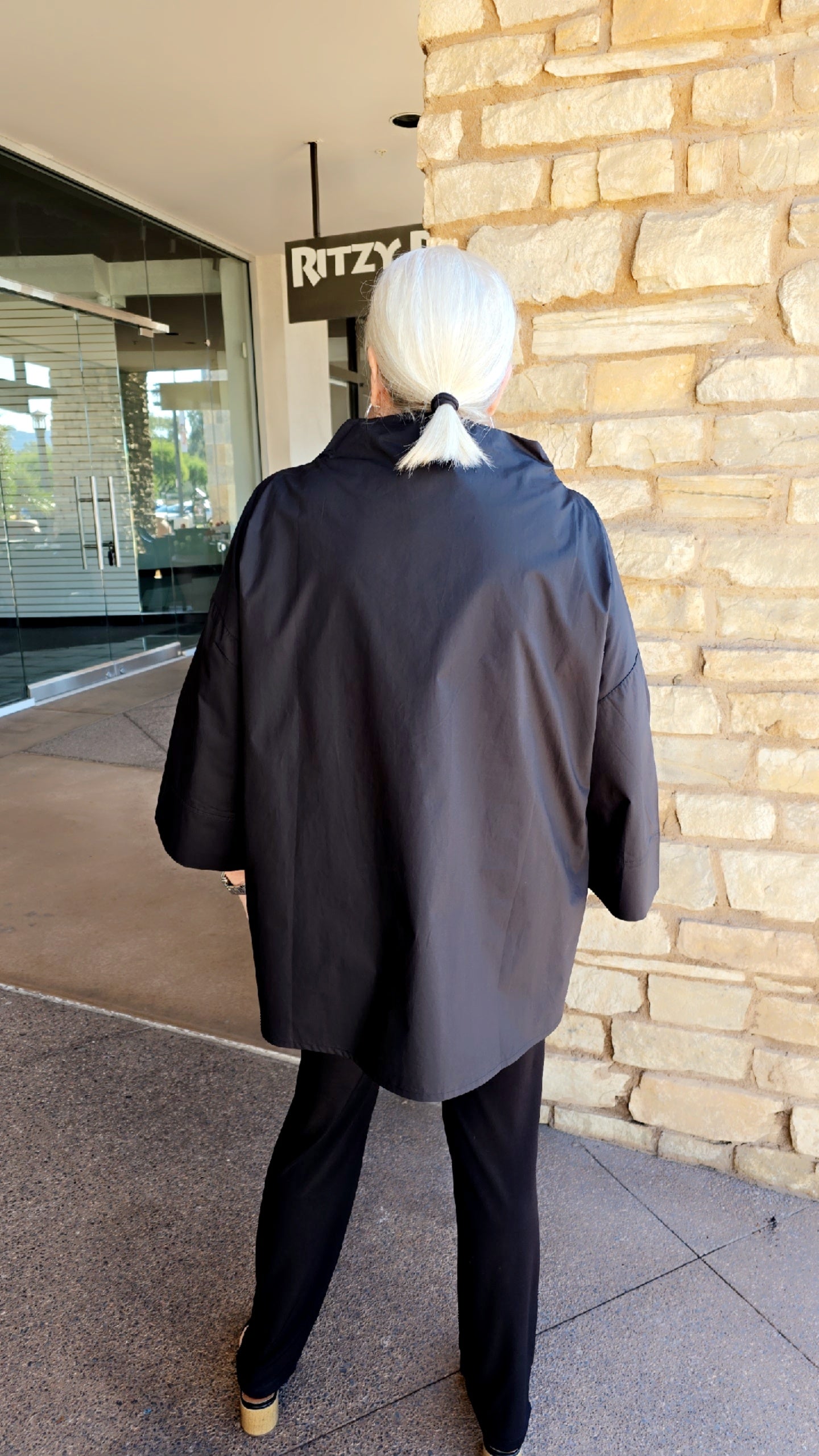 Ozai Black Cotton 2 Pocket Button Down Top 860178