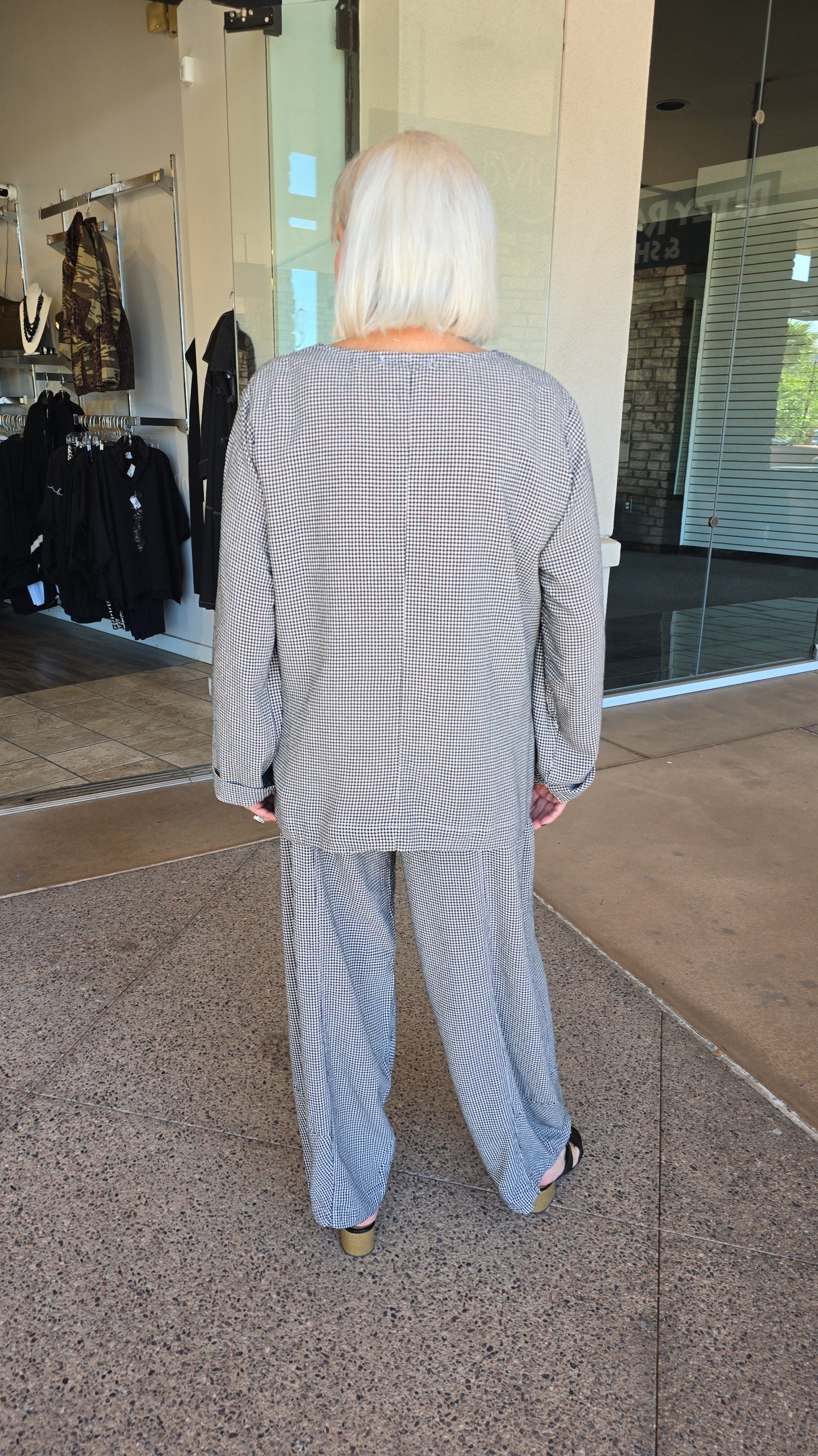 Cut Loose Laun Check 2 Pocket Top 8566655