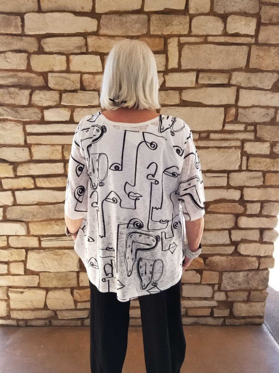 Et' Lois Plus Size Clock Apple Top C2007W-816