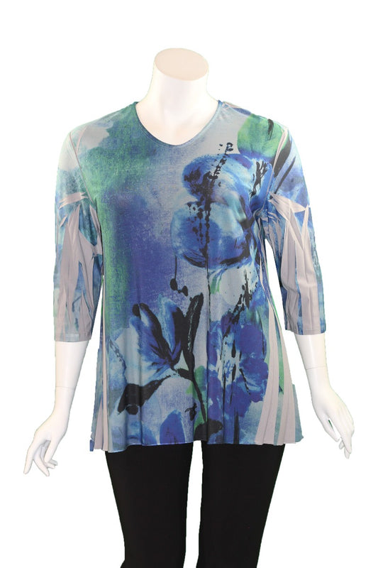 Sole Dione Studio Plus Size Blue Floral Printed Tee 848
