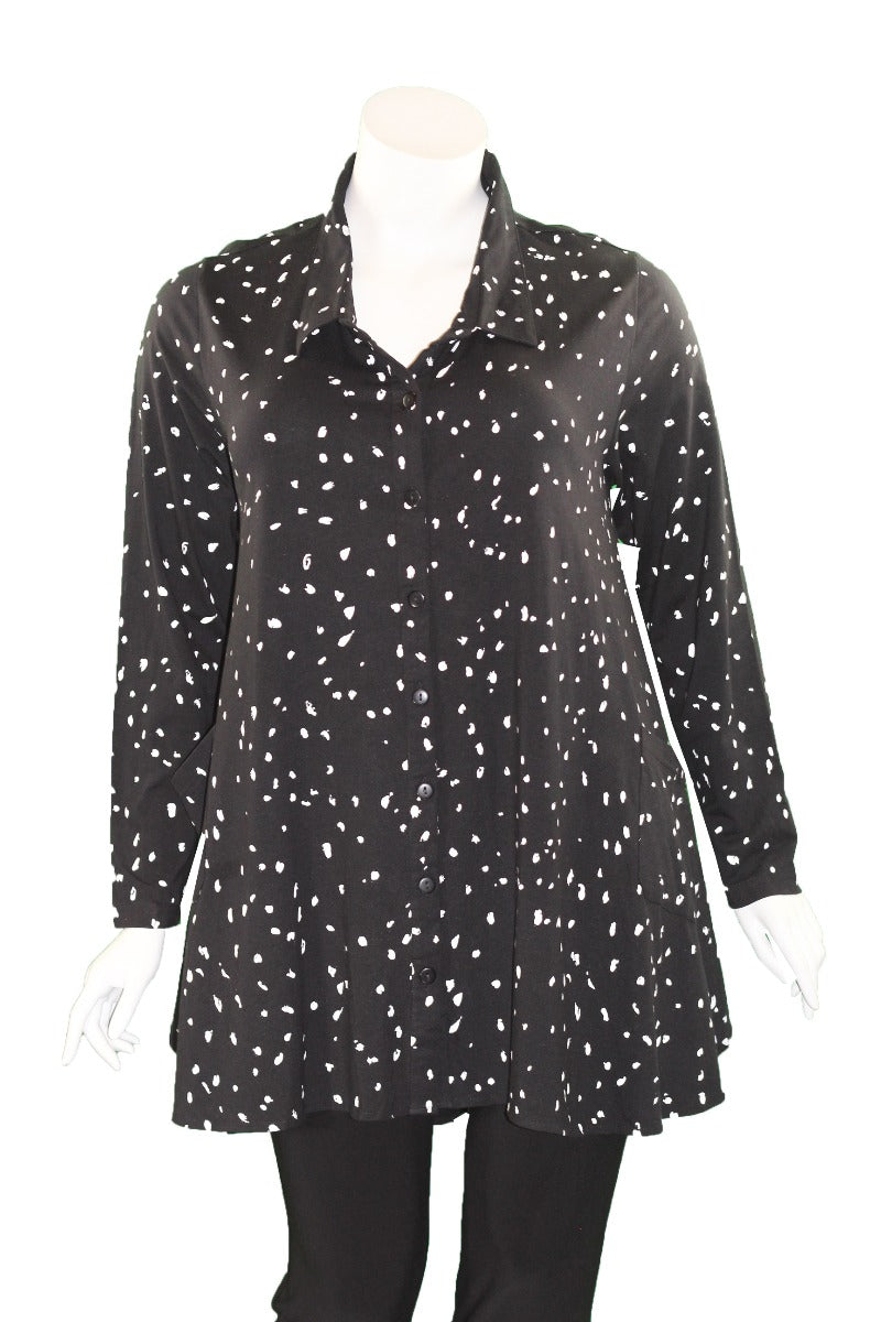 Snap Dragon & Twig Plus Size Black Raindrop Button Long Shirt SDM580