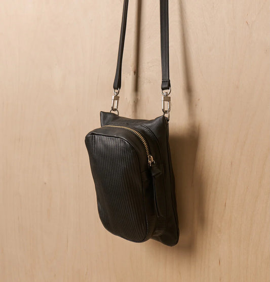 Daniella Lehavi Black Leather Louise Pocket Bag 314602