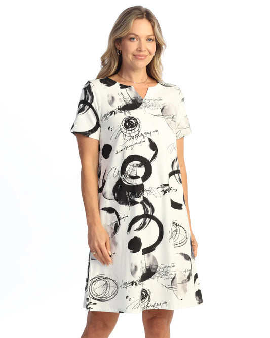 Jess & Jane White/Black Olivia V-Neckline Dress KS4-2110X