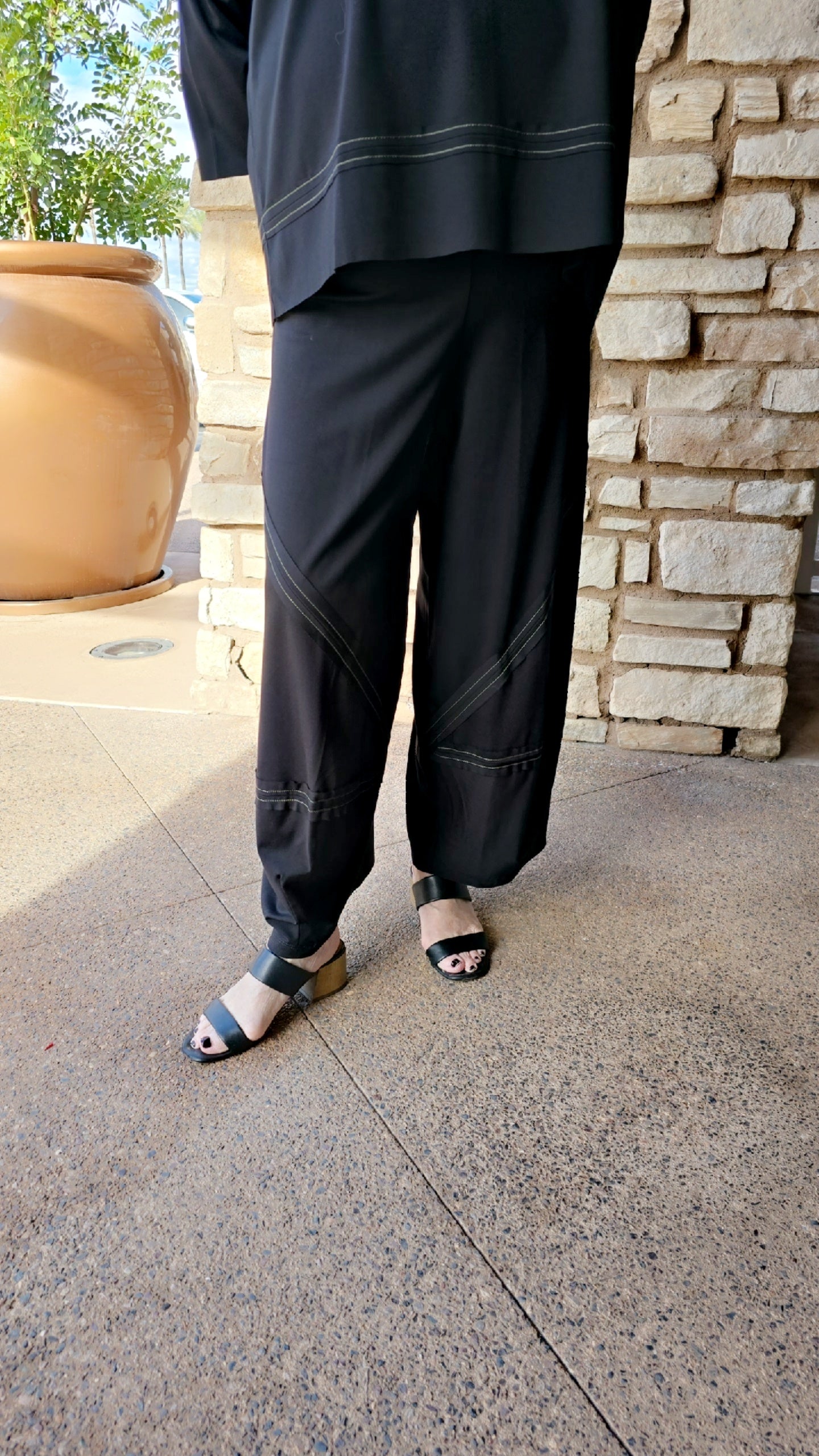 Ozai Black/Olive Stitch Lantern Pant 860388