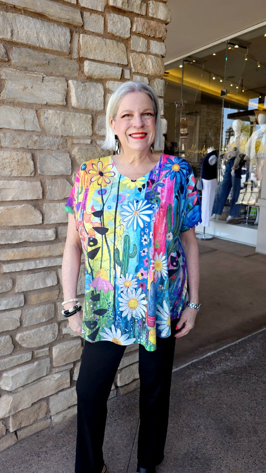 Et' Lois Flower/Cactus Printed V-Neckline Tee C2022-1277