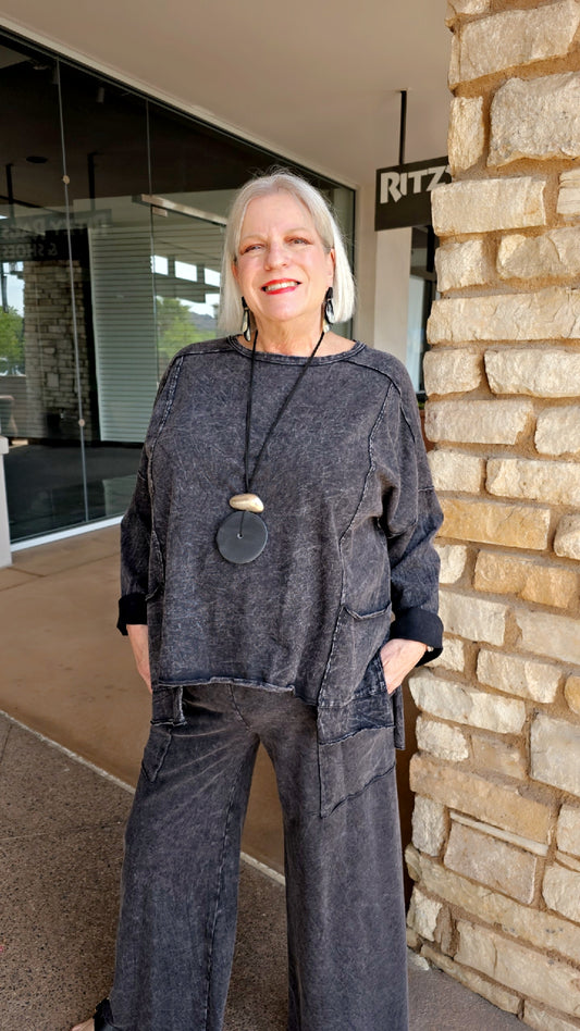 Cotton Lani Plus Size Black 2 Pocket Top J338