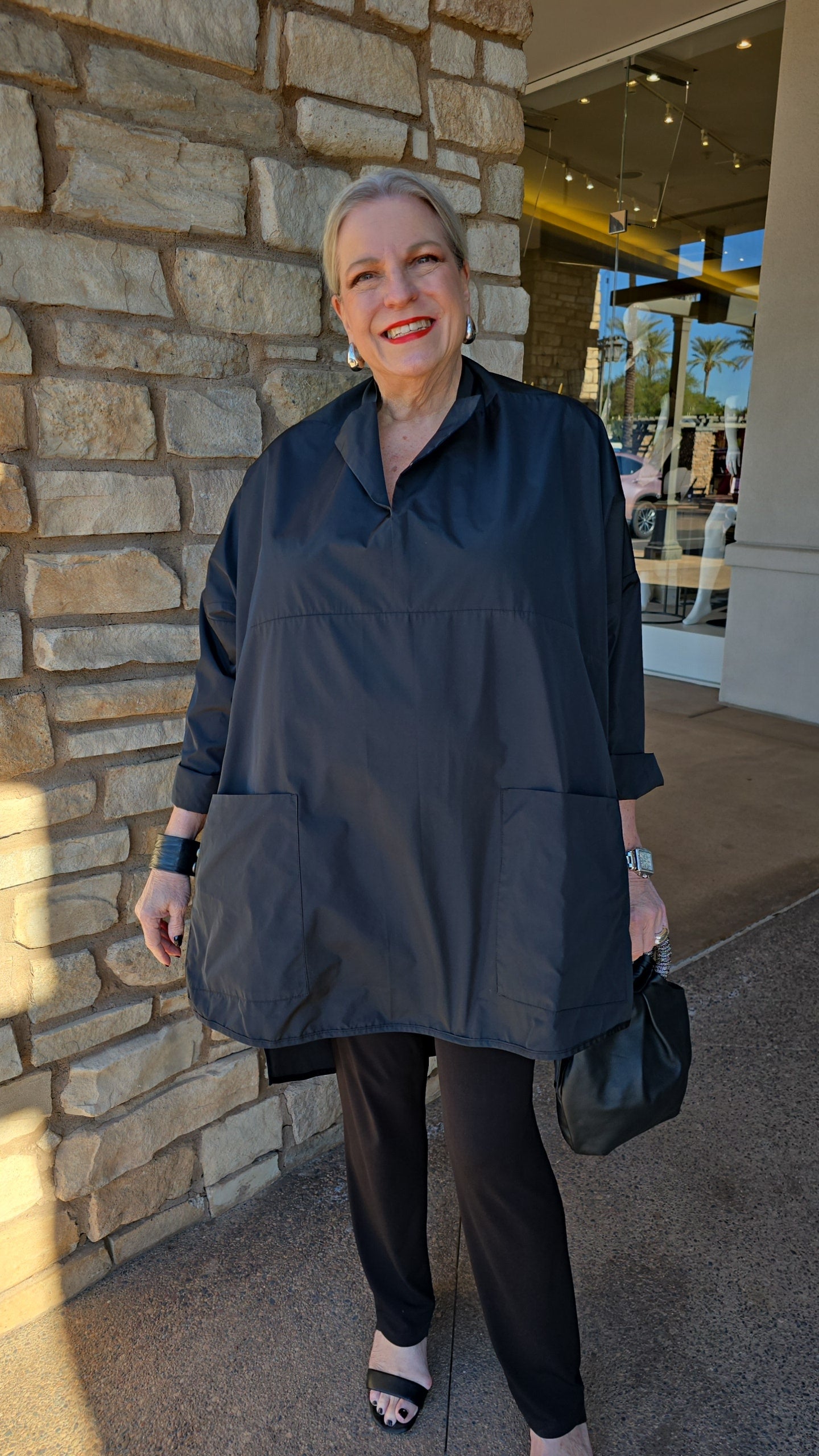 Igor Black High Low 2 Pocket Tunic W25-03