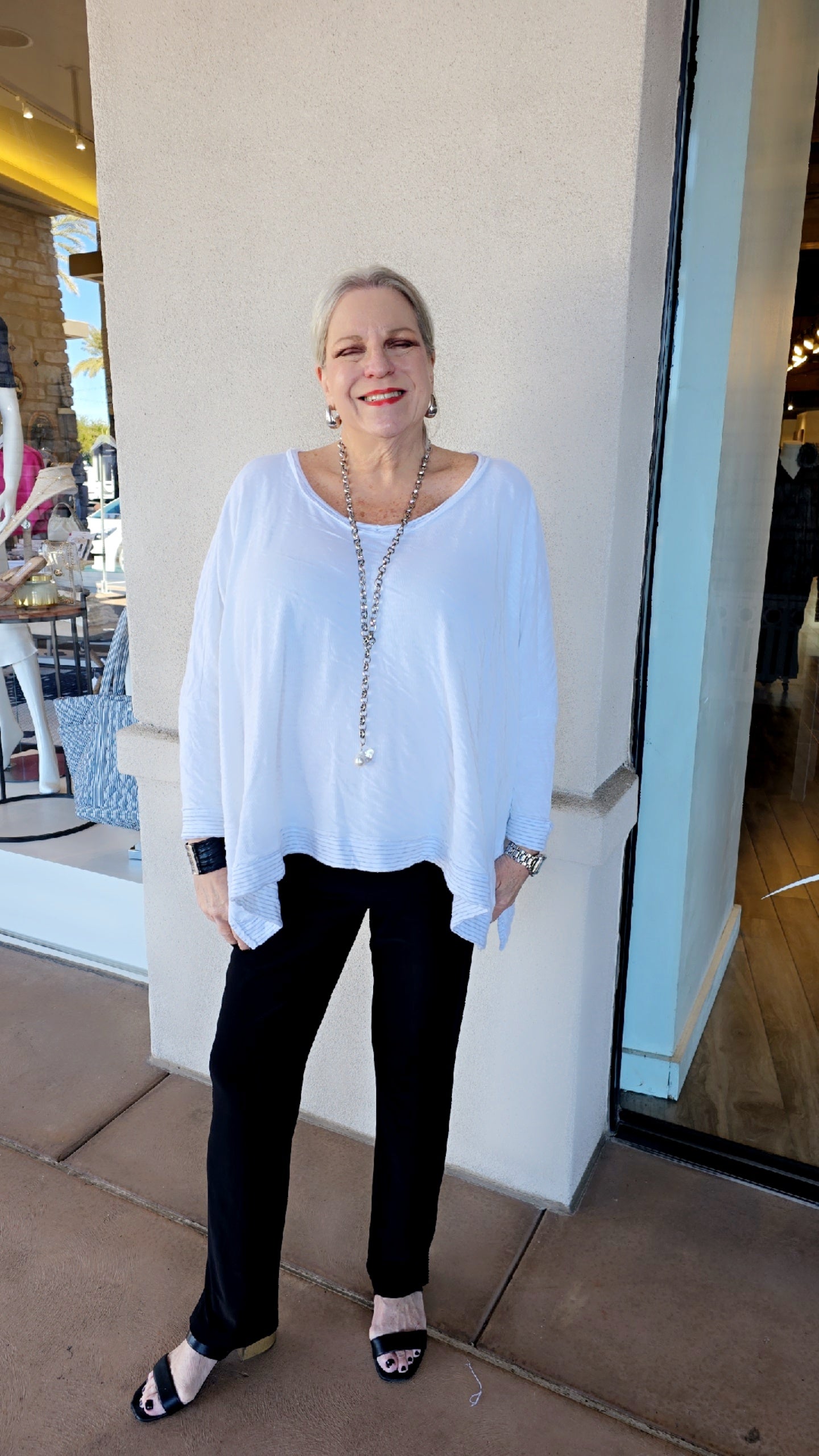 Cut Loose White Oversized Sweatshirt 0616599