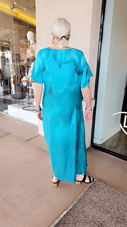 Ozai Seafoam Pullover V-Neckline Flowy Dress 860518