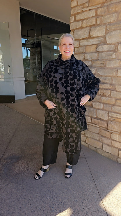 Alembika Black Crescent Velvet One Button Closure Jacket AJ904C