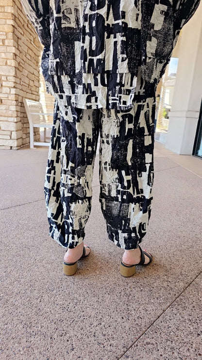 Chalet Plus Size Typo Crinkle Wilka Pant T48319