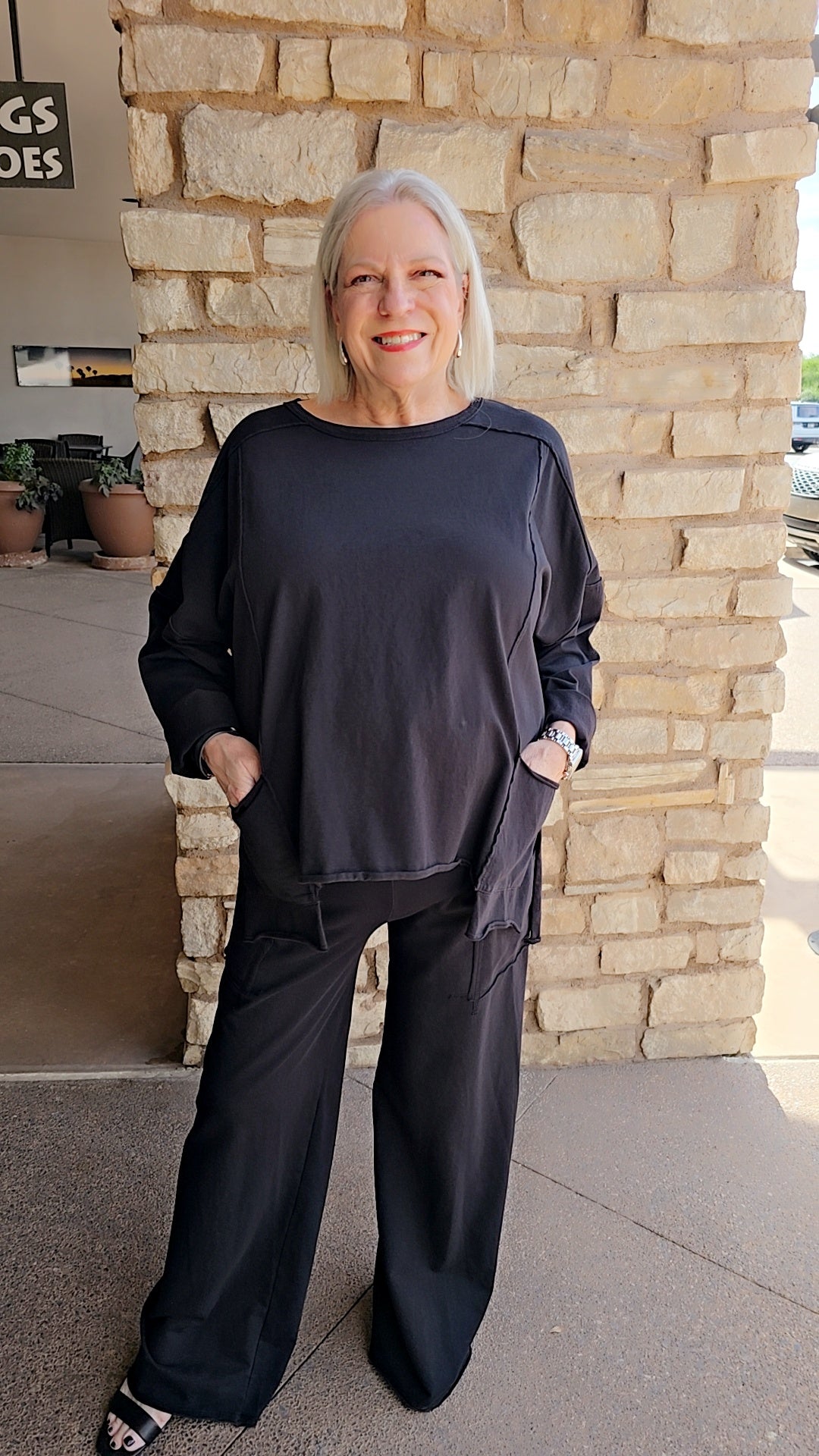 Cotton Lani Black Pocket Tee J338