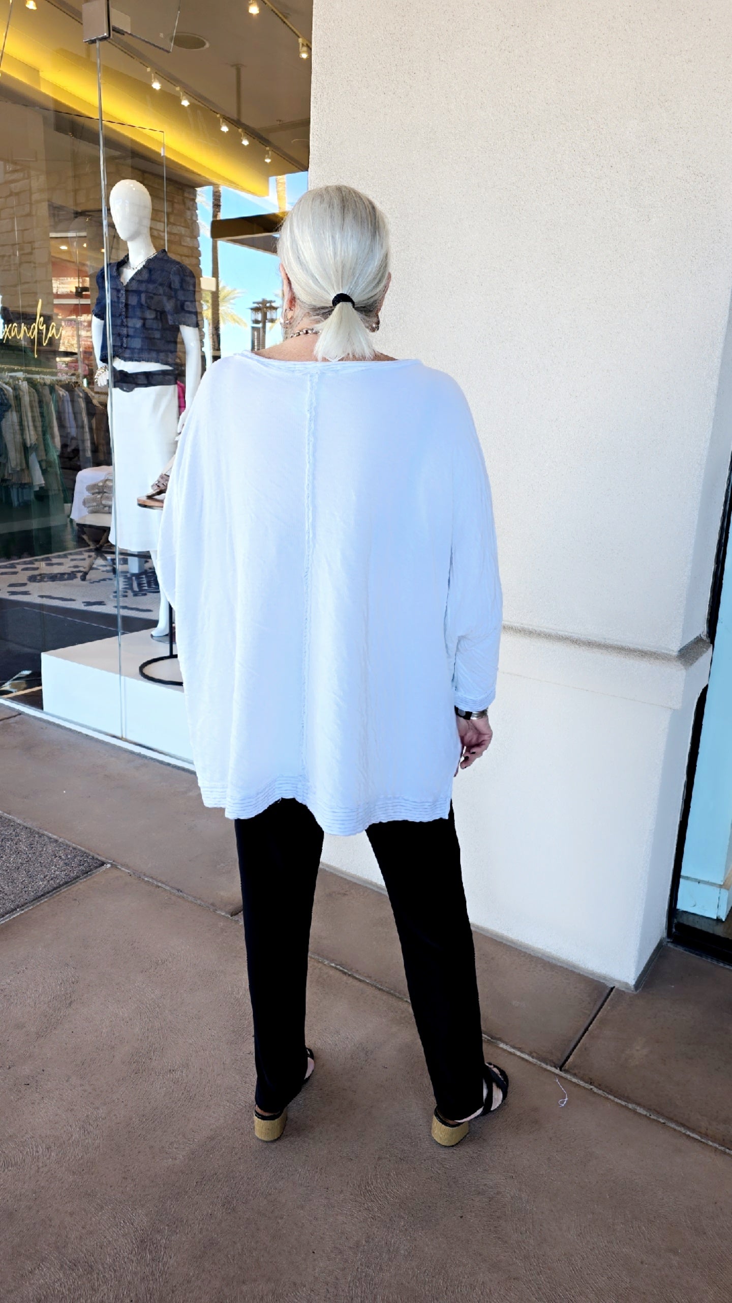 Cut Loose White Oversized Sweatshirt 0616599