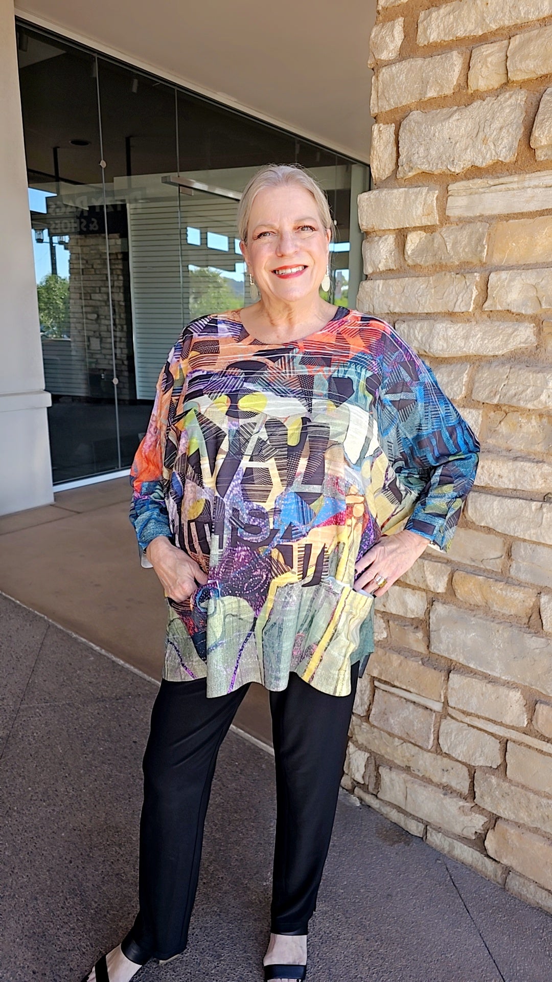 Inoah One Size Printed 2 Pocket Tunic T1514SM-AD143