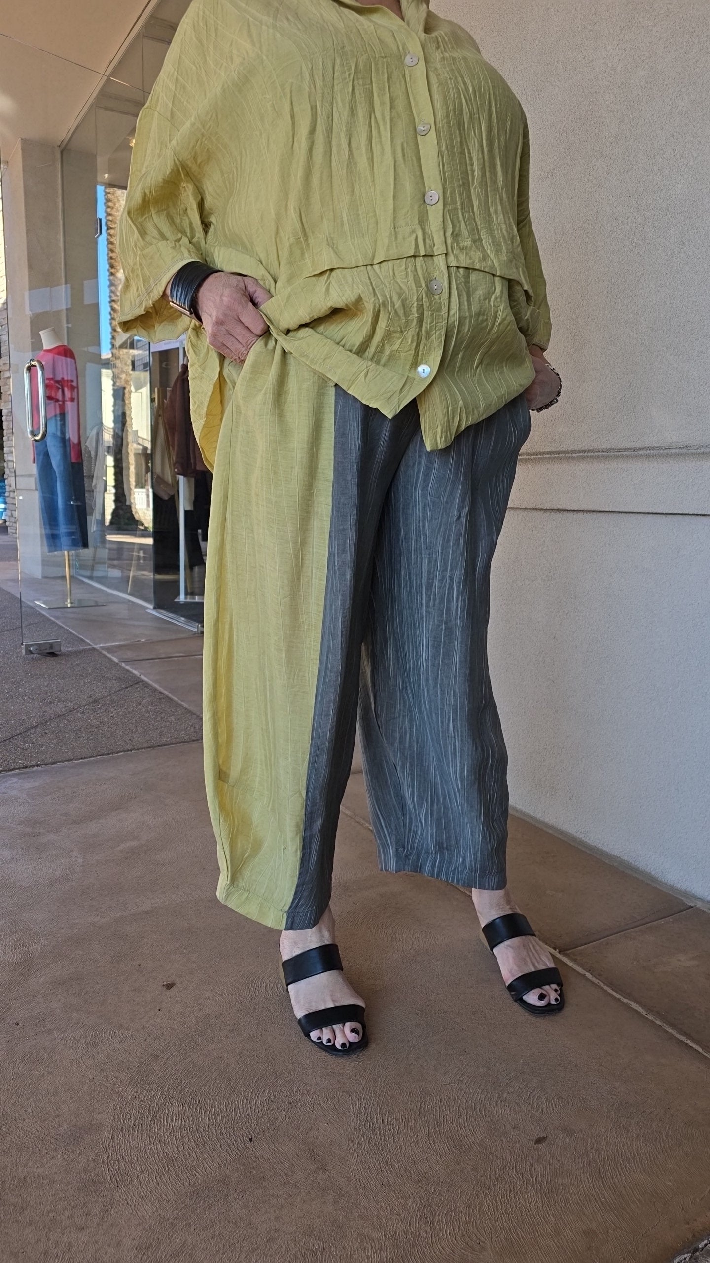 Ozai Color Block Crinkle Pull On Pant 860108