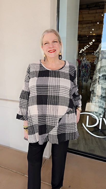 Moonlight Ivory/Black Plaid Pullover Tunic 2178-M