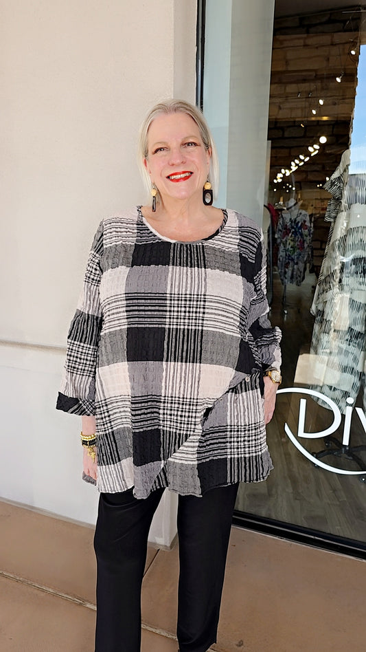 Moonlight Ivory/Black Plaid Pullover Tunic 2178-M