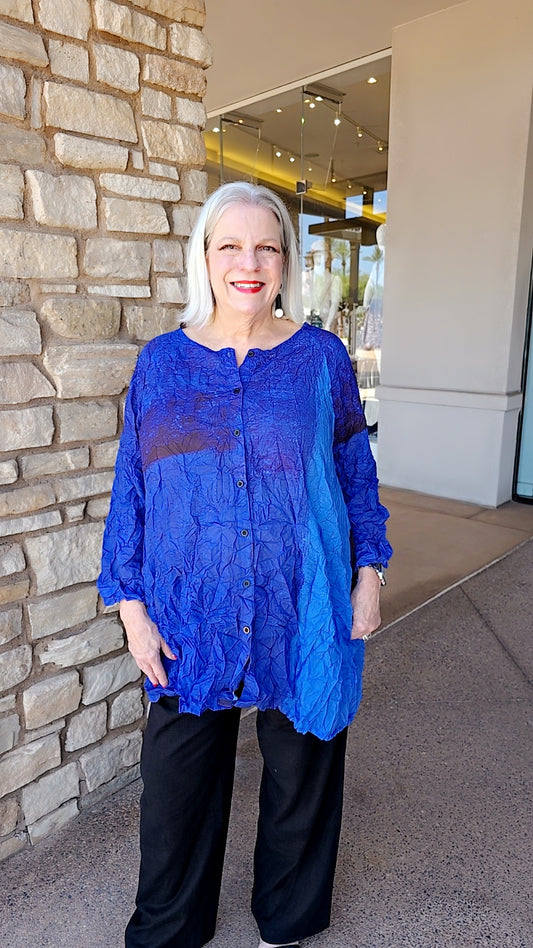 3 Potato Blue Combo Crinkle Printed Button Front Long Top J008
