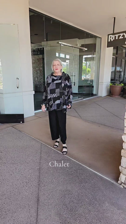 Chalet Plus Size Mineral Wash Black/White Crinkle Dara Top CM42214