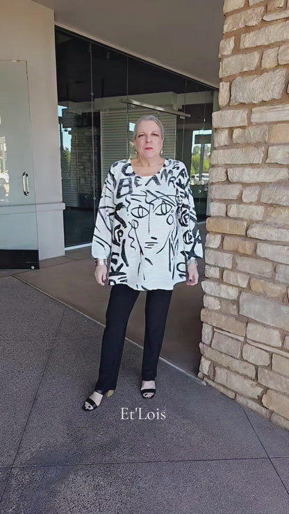 Et' Lois Plus Size White/Black Textured Pullover Top BW2001-M08