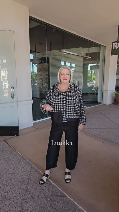 Luukka Black/Check Houndstooth Short Novaea Jacket 25K312