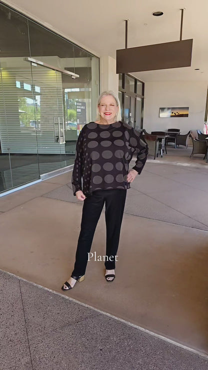 Planet Black Circles Pullover Shirt 9191JCC