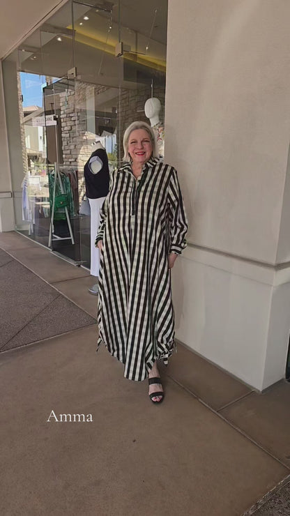 Amma Black/Cream Check Tie Dress Q76