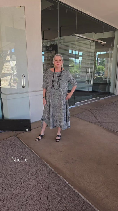 Niche Plus Size Black/White Striped Friday Dress 1221504