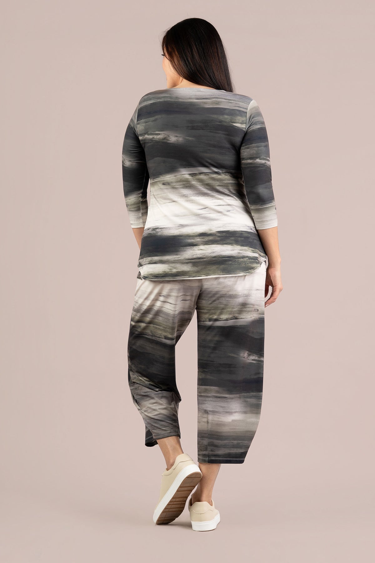 Sympli Green Brushstroke Narrow Lantern Pant 27237P