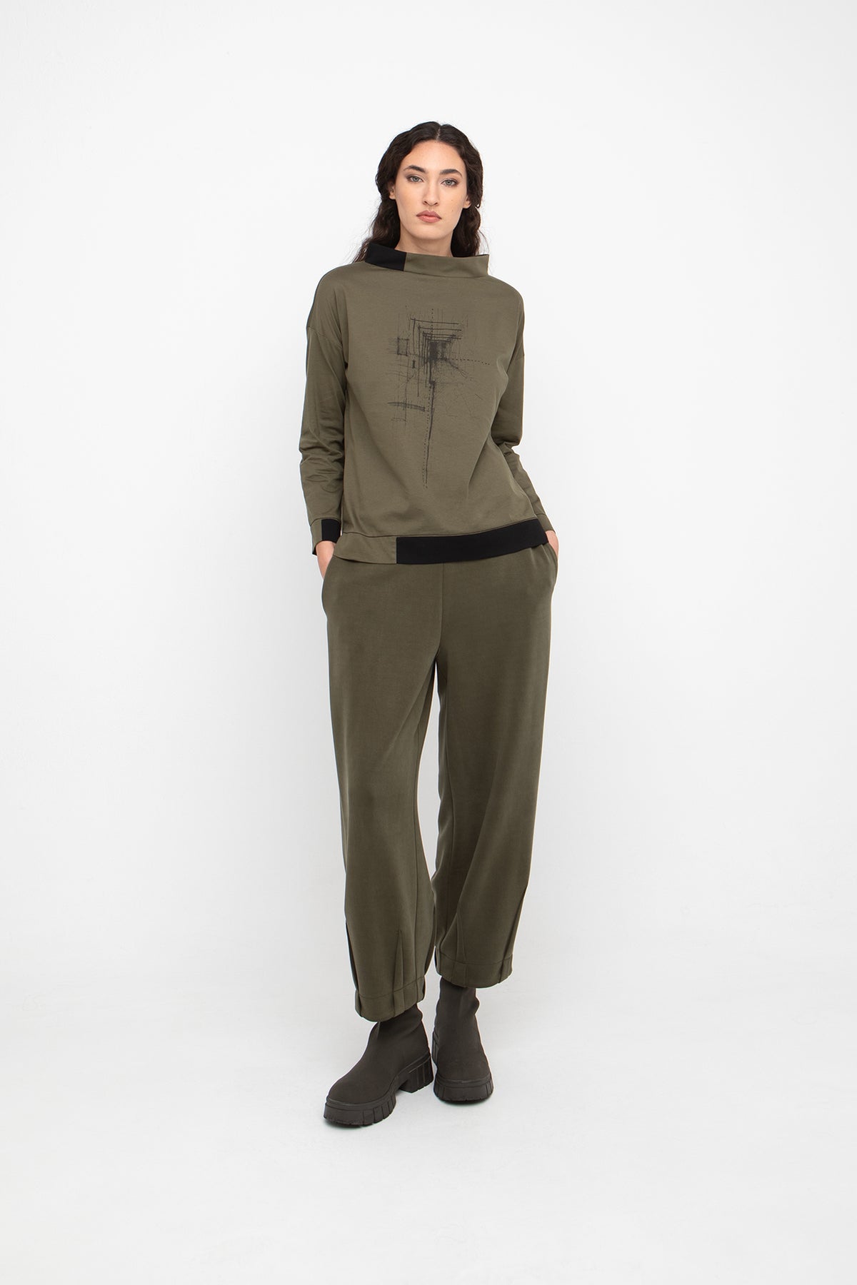 Ozai Olive Pullover Top 777103
